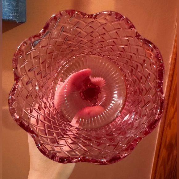 Fenton Vintage Dusty Rose Glass Basket✨ - Picture 4 of 11